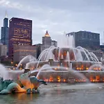 City Views And Convenient 3Br Suite For Group Of 8 Guests Near Mccormick, Shedd Aquarium, Museum Campus & Navy Pier