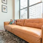 City Views And Convenient 3Br Suite For Group Of 8 Guests Near Mccormick, Shedd Aquarium, Museum Campus & Navy Pier