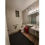 Modern, Central Location, Free Coffee And Tea