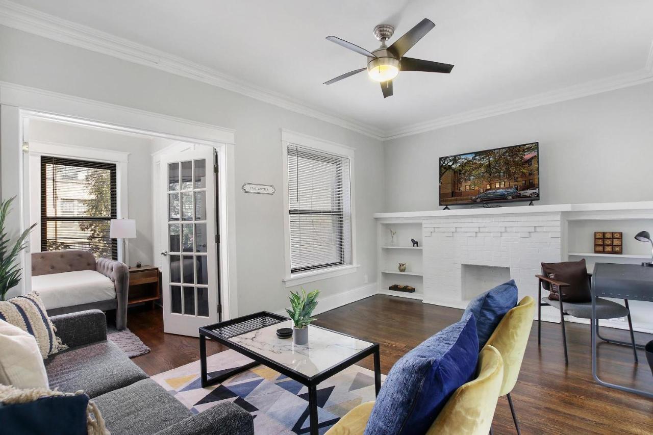 Comfy And Chic 2br Close To Shops - Sunnyside 2f Apartment *