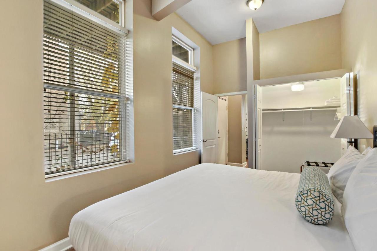 Apartment Splendid 4br Close To Bars & Restaurants - Damen 1r