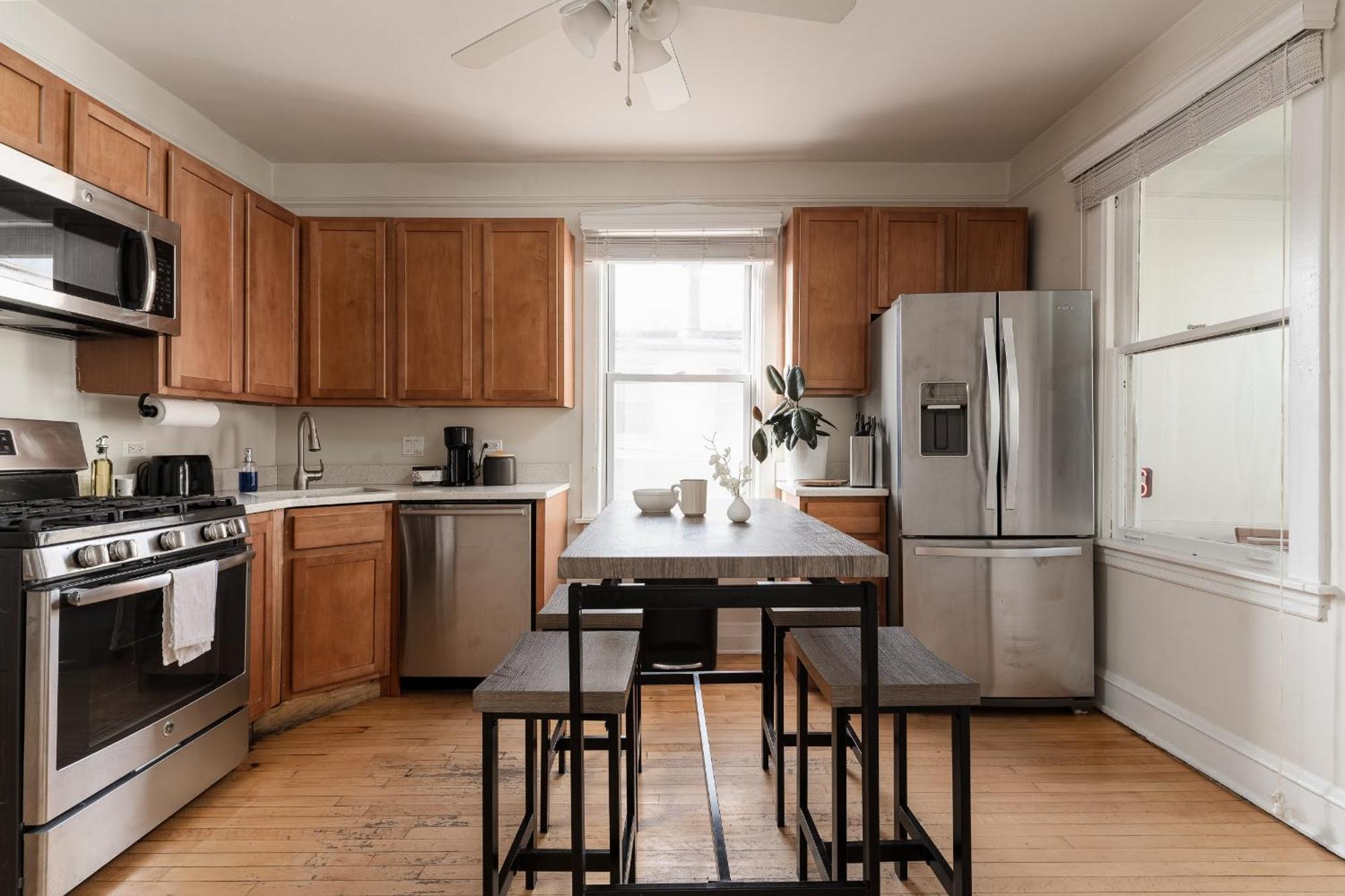 Bucktown 2br Near The 606 Apartment *