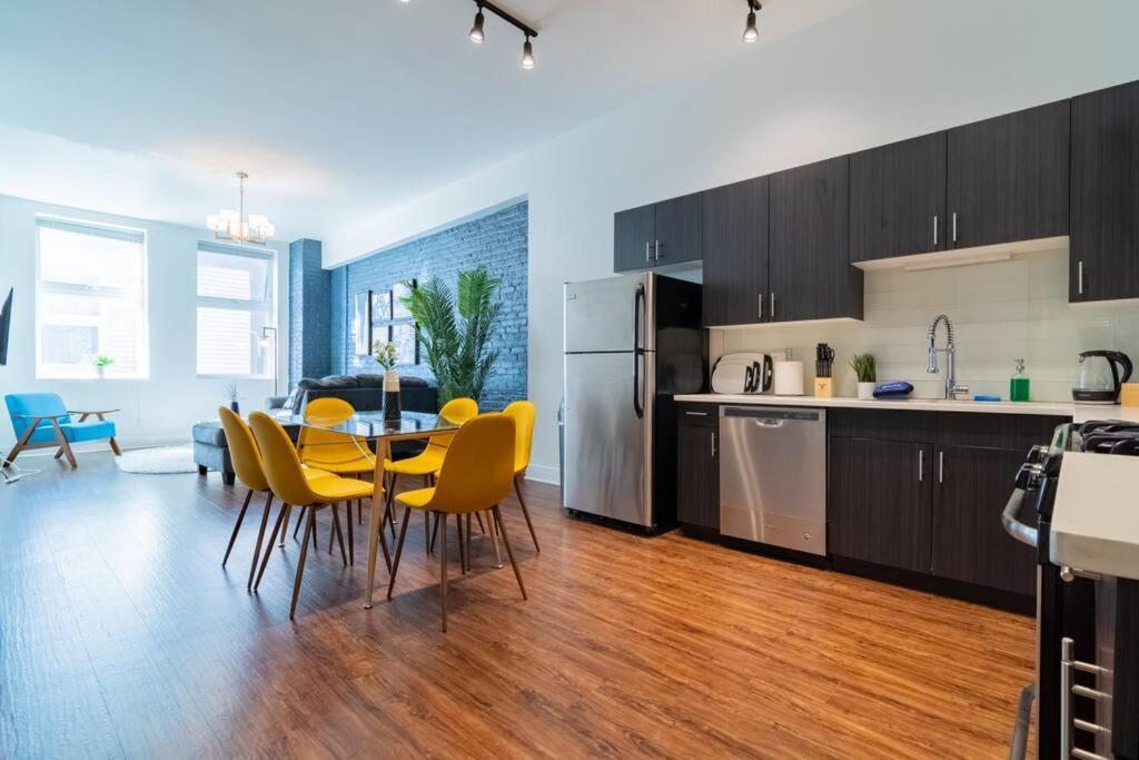 Stylish Cozy 3br 420 Friendly With Gym Near Mccormick Place, Grant Park And Soldier Field Apartment