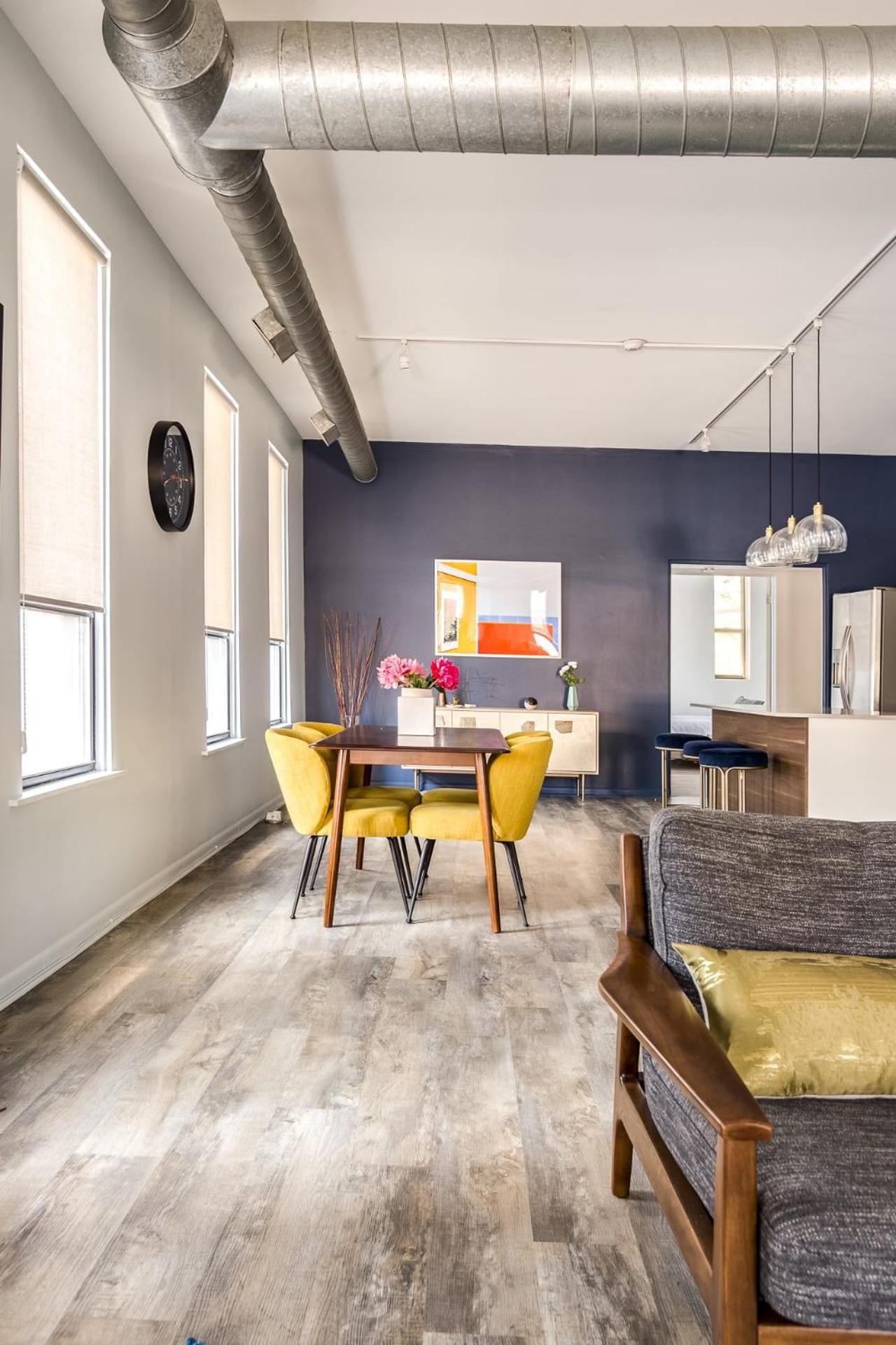 Beautifully Remodeled Second Floor Flat In River North With Private Rooftop - 2s Apartamento Chicago