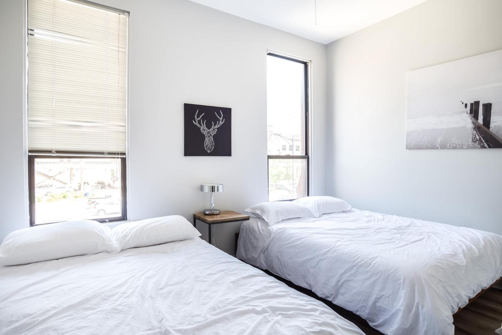 Beautifully Remodeled Second Floor Flat In River North With Private Rooftop - 2s Apartamento Chicago