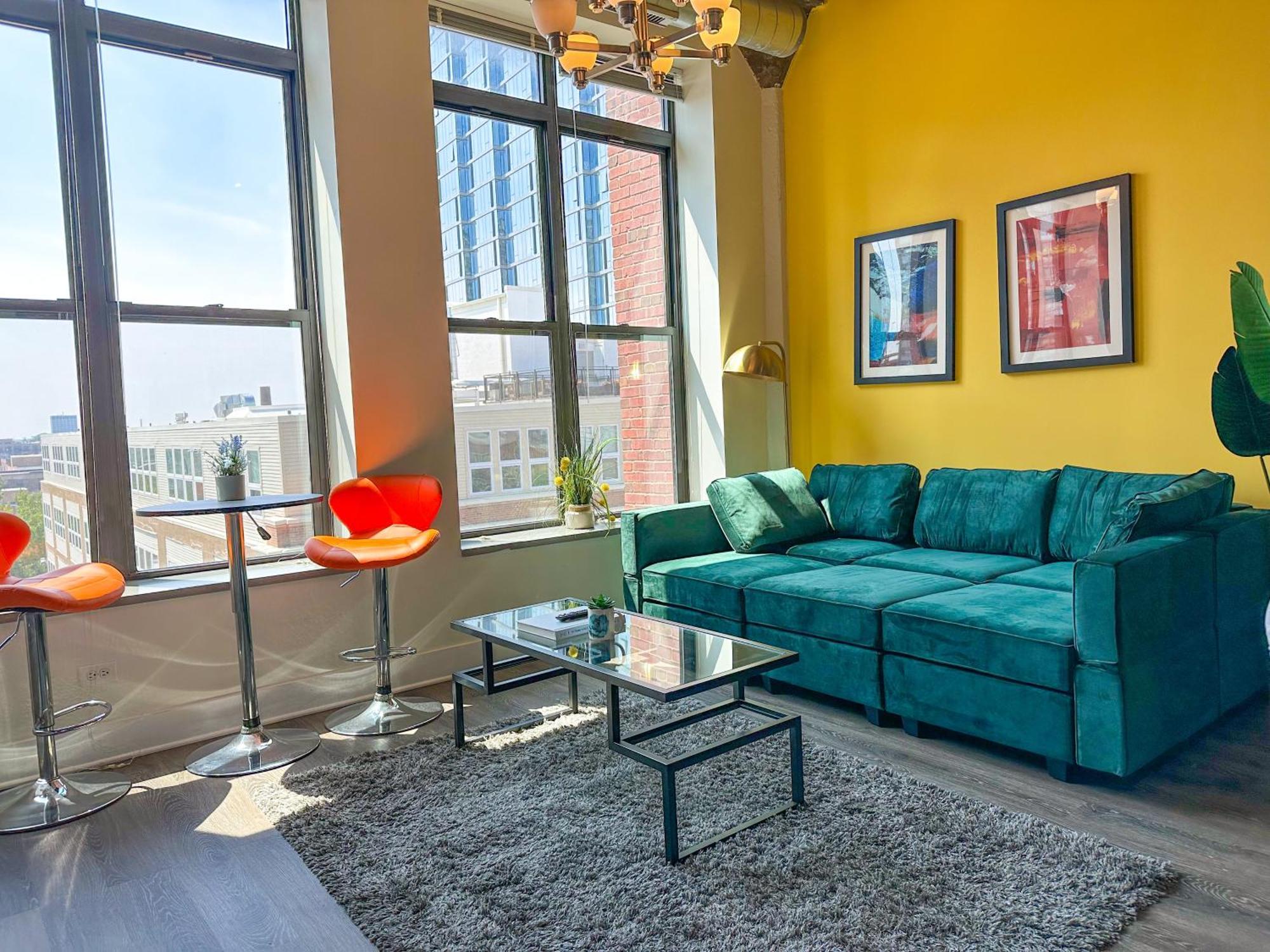 Spacious South Loop 2br Near Mccormick Place, Soldier Field & Downtown Apartment Chicago