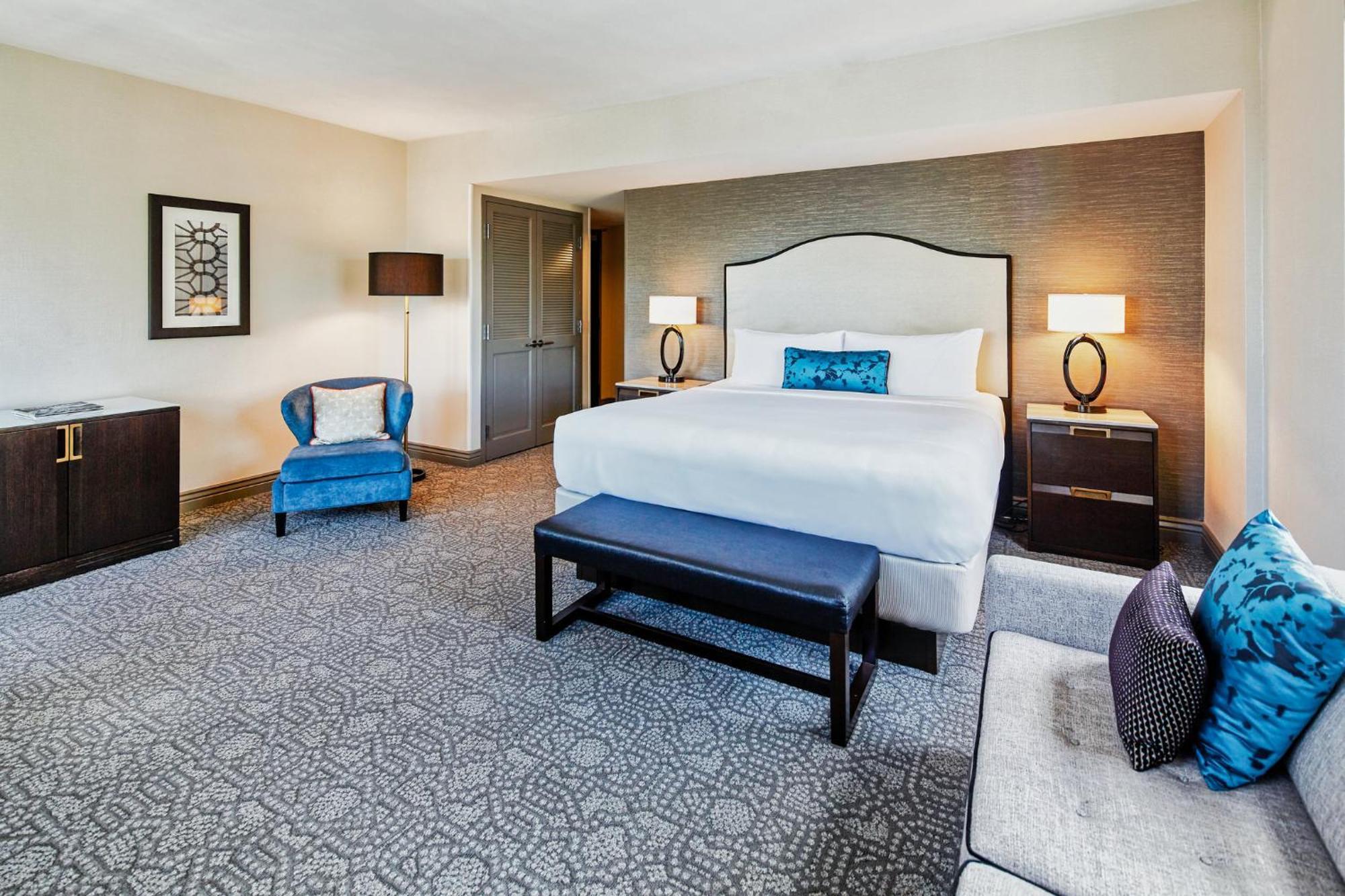 Hotel Intercontinental Magnificent Mile By Ihg 4*