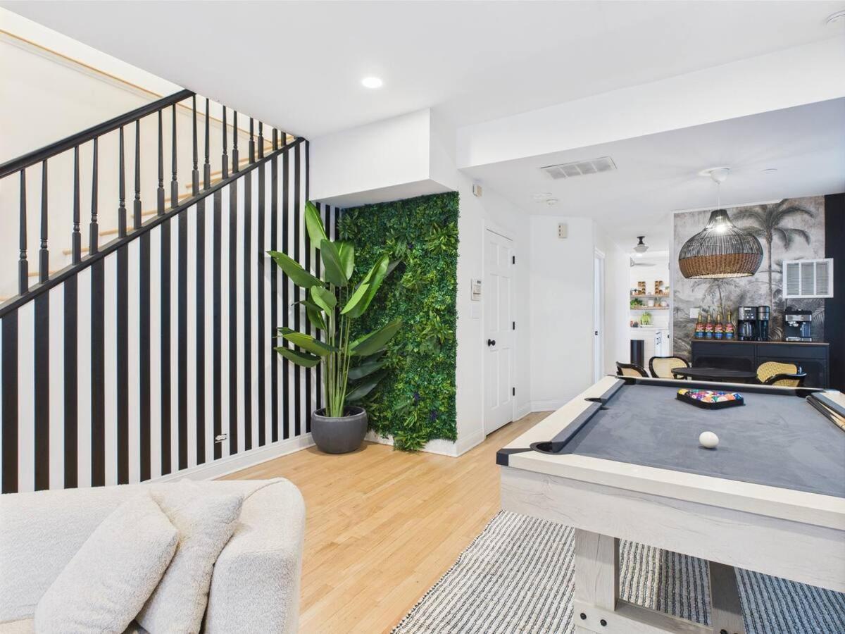 Apartment Spacious 4br With Outdoor Oasis Chicago