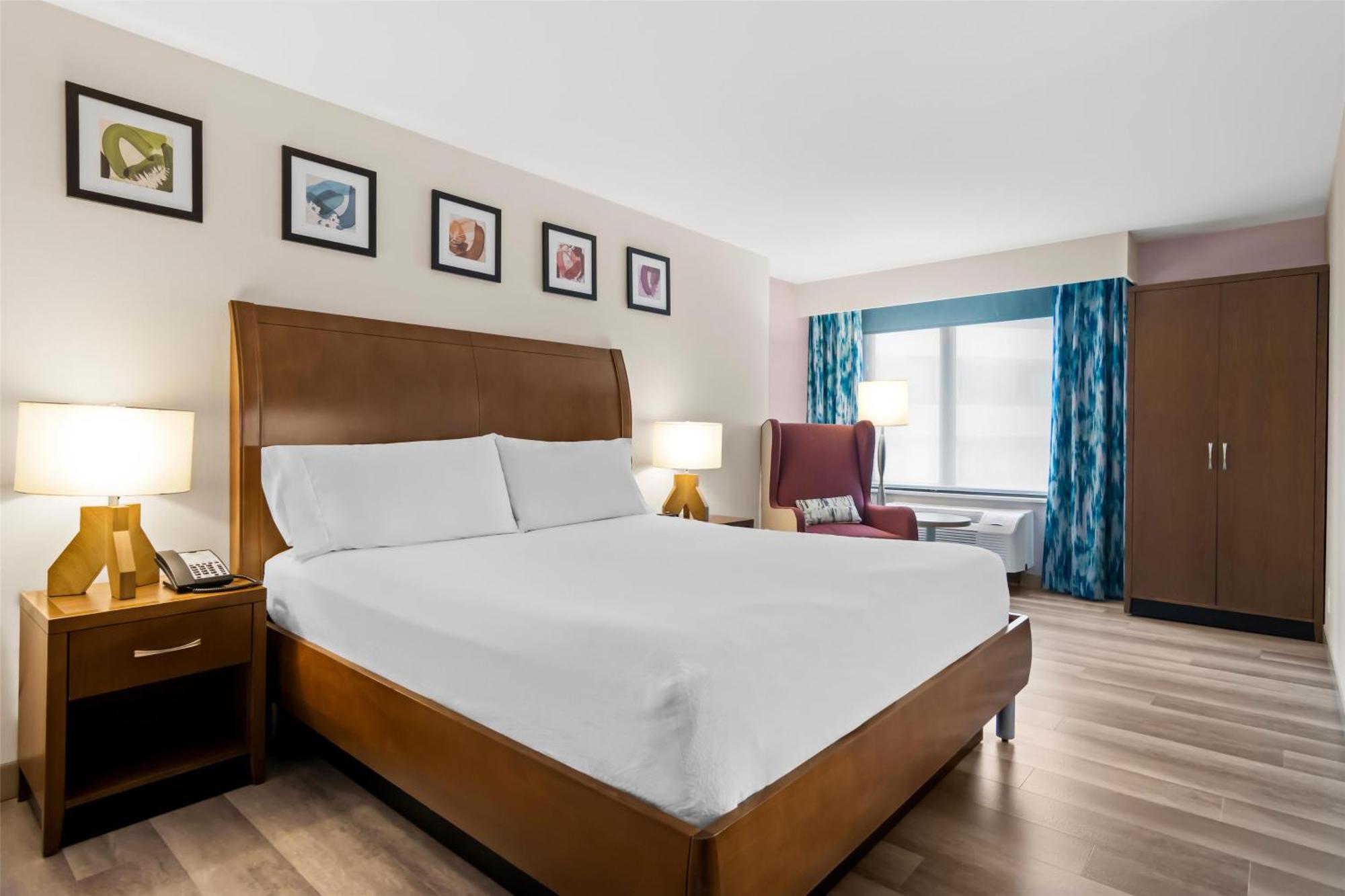 Hotel Hilton Garden Downtown Riverwalk 3*