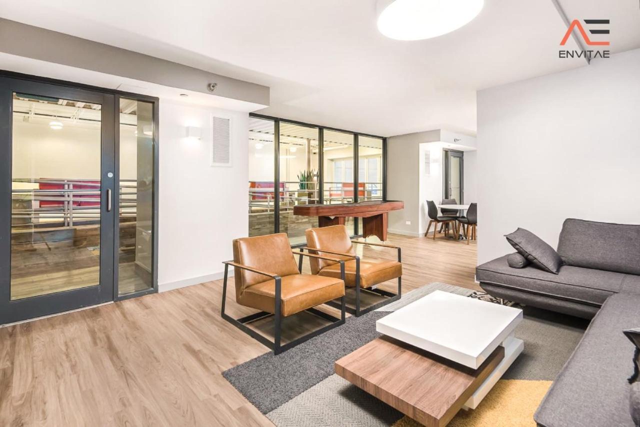 Envitae 3br Spacious Lux Skyview Of Navy Pier Apartment Chicago