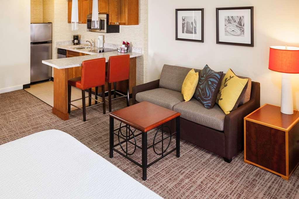 Hotel Sonesta Es Dntn *