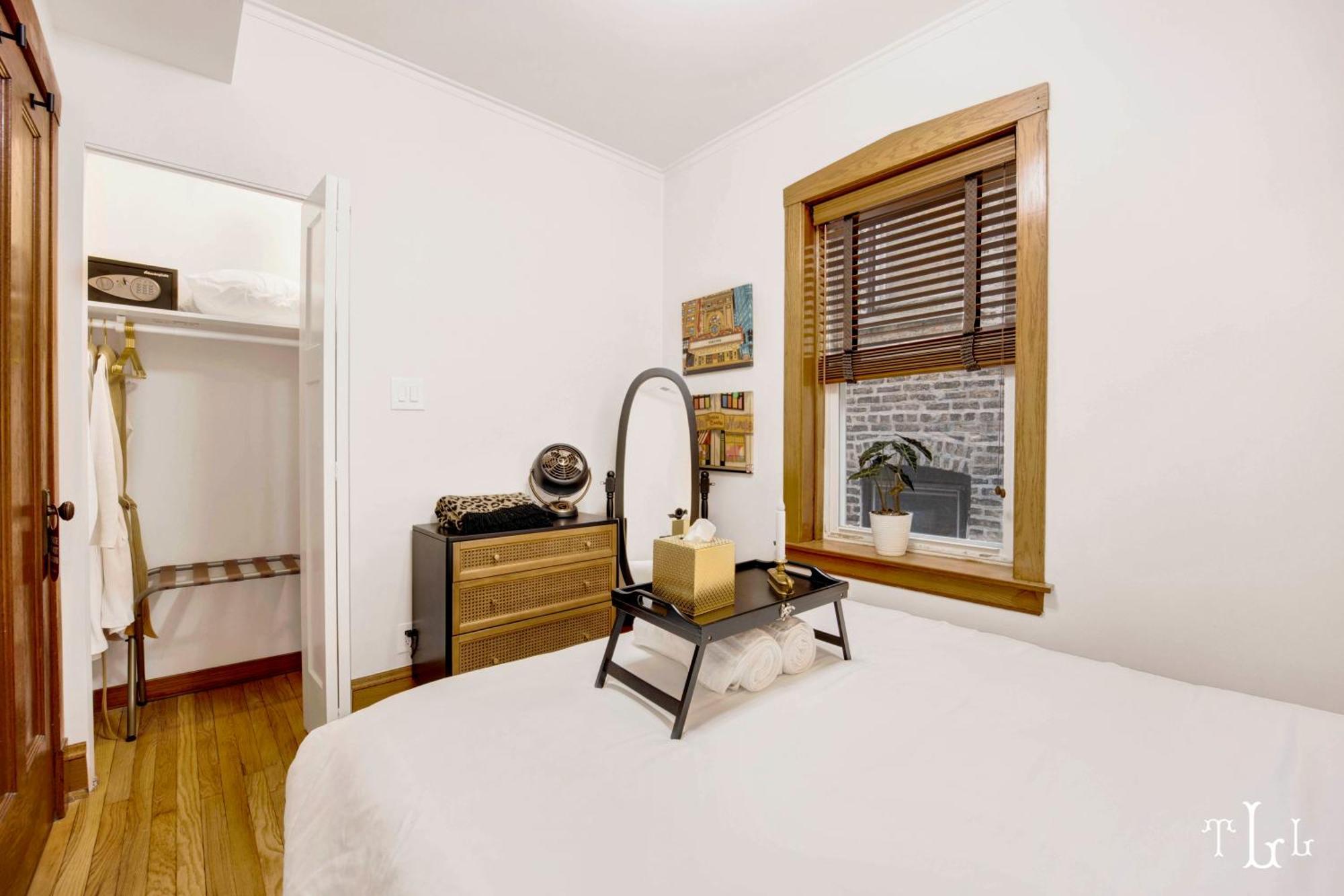 The Twin Lions: Bespoke Travel W/ Speakeasy* Chicago