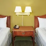 Chicago Lake Shore Hotel